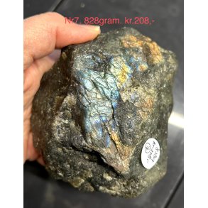 Natur r� labradorit fra Madagaskar-7