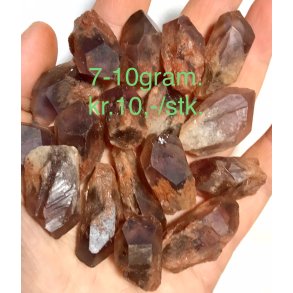 Natur r pink ametyst tand 7-10gram. 