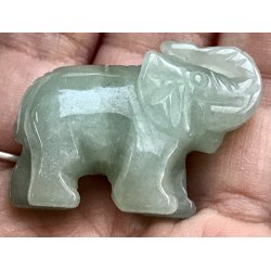 Grn aventurin. 2x3x4cm. 