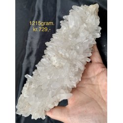 Stor bjergkrystal klynge 