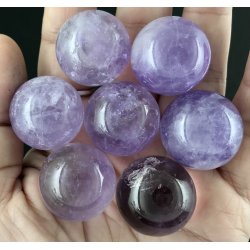 Ametyst sm kugle 20-21gram. 24mm. 