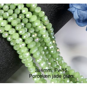 3x4mm. Ca.44cm. Facet krystal glas perle. Porcel�n fv-15. 