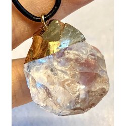 natur r mineralsten vedhng