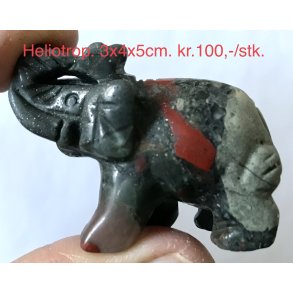 Heliotrop elefant. 3x5cm. 