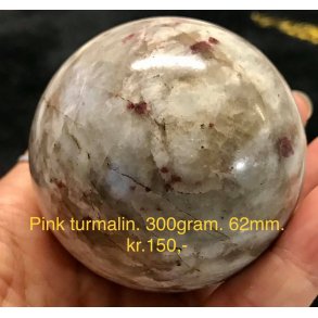 pink turmalin kugle -6, (300gram)