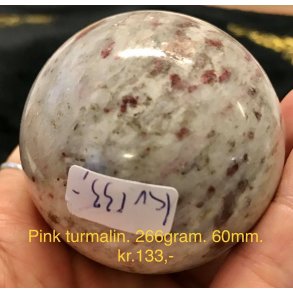 pink turmalin kugle -3, (266gram)