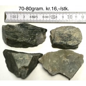 Natur r grn rutilkvarts, 70-80gram. 