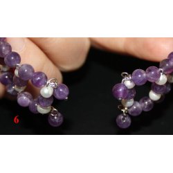 lilla krystal og ferskvands perler armb&aring;nd