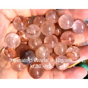 hematiod kvarts kugle