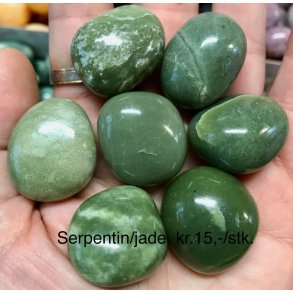 serpentin/oliven jade lommesten 