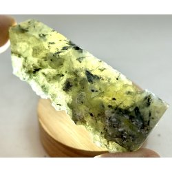 1/2 poleret + 1/2 r Prehnit trn-9