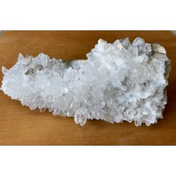 Stor bjergkrystal klynge, 1,19kg. 