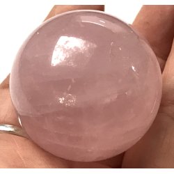Rosakvarts kugle-16