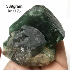 Grn flourit kubus klynge. 389gram. 