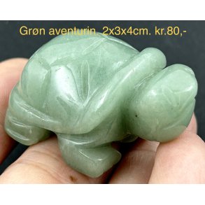 Grn aventurin. 2x3x4cm. 