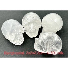Bjergkrystal. 2x2x2,5cm. 
