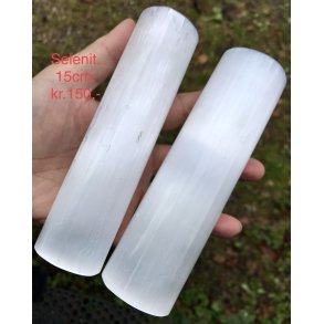 Poleret selenit stav 15cm. 