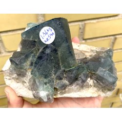 Grn flourit kubus klynge