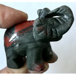 Heliotrop elefant. 3x5cm. 
