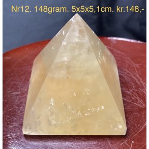 Honning calcit pyramide-12