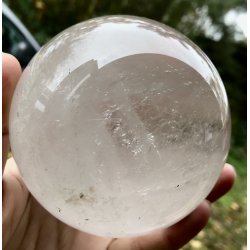 Stor bjergkrystal kugle 1,05kg. 89mm