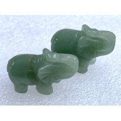 Grn aventurin. 2x3x4cm. 