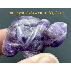 Ametyst. 2x3x4cm. 