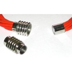 8-02, kirurgisk magnet l&aring;s til 8mm l&aelig;der