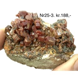 Vanadinit matrix nr25-3. 