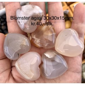 Blomster agat. 30x30x15mm. 