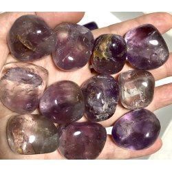 Lys ametyst lommesten. 20-25gram. 