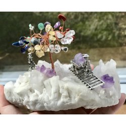 Bjergkrystal+ametyst og 7chakra tr med minerarbejde, 616gram. 