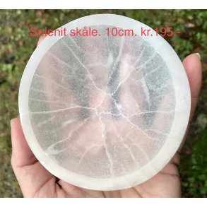 Selenit skl rund. 10cm. 