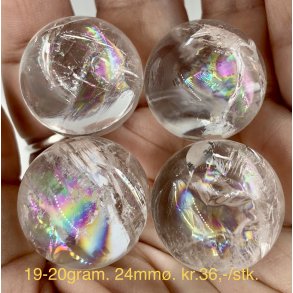 Sm regnbue bjergkrystal kugle 19-20gram. 24mm. 