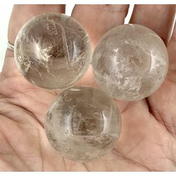 bjergkrystal sm kugle 33-34gram. 