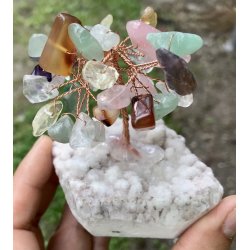 Krystal tr-bjergkrystal+7 chakra. 