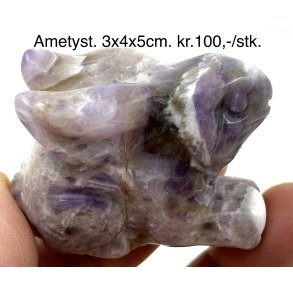 Ametyst 3x4x5cm. 