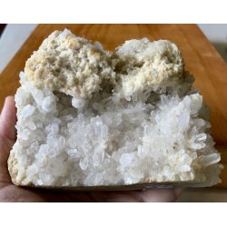 Stor bjergkrystal klynge, 681gram. 