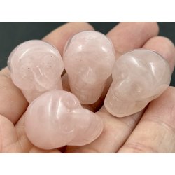 Rosakvarts. 2x2x2,5cm. 