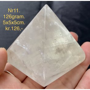 Honning calcit pyramide-11