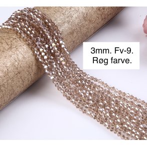 3mm.  Ca.38cm. Spids facet krystal glas perle. Fv-9