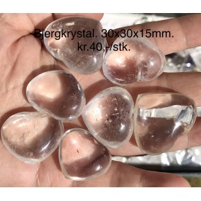 Bjergkrystal hjerte 30x30x15mm