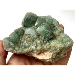 Grn flourit kubus klynge. 292gram. 