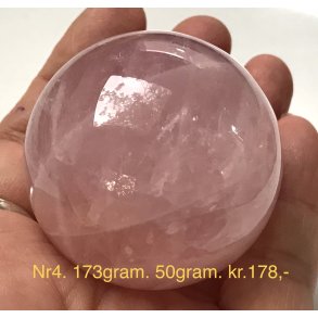 Rosakvarts kugle-4