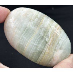 Caribisk calcit palmstone -3, 121gram. 