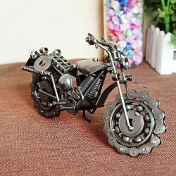 Stor mc-m135, sort og kobber fv. Str. 18x6x10cm. 