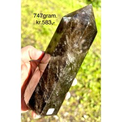 Stor rgkvarts trn 747gram. 