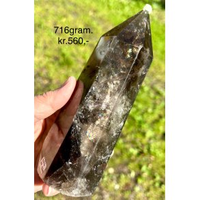Stor rgkvarts trn 716gram. 