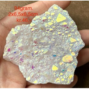 Engle aura bjergkrystal klynge 94gram. 