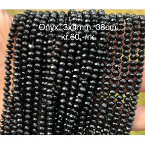 Onyx. 3x4mm. 38cm. 